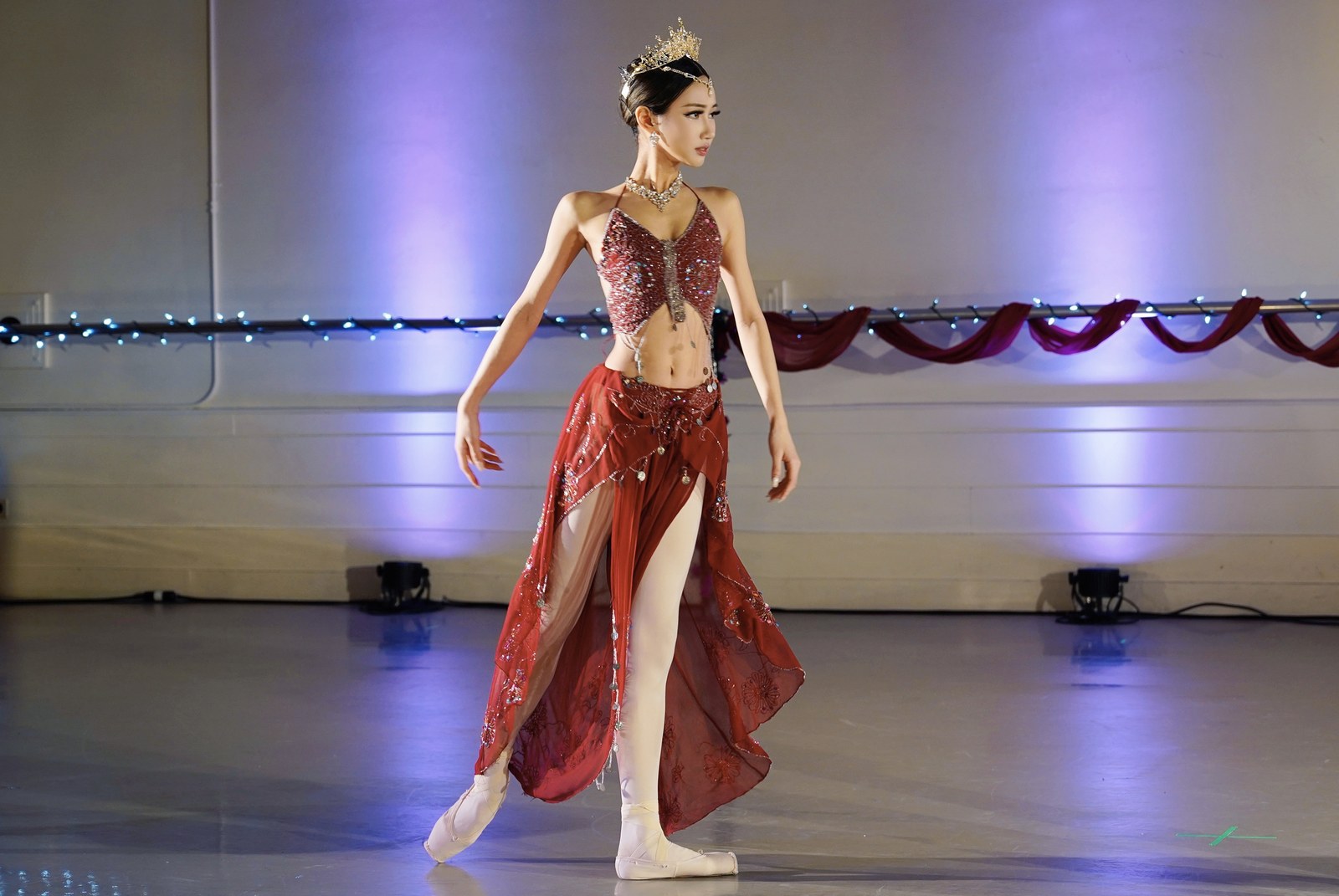 Areum Jeong on stage